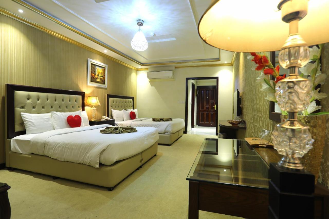 Rachna Hotel Gujranwala Exterior foto